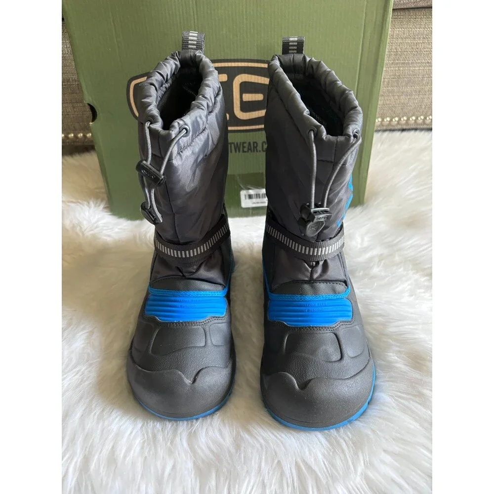 Keen snow boots